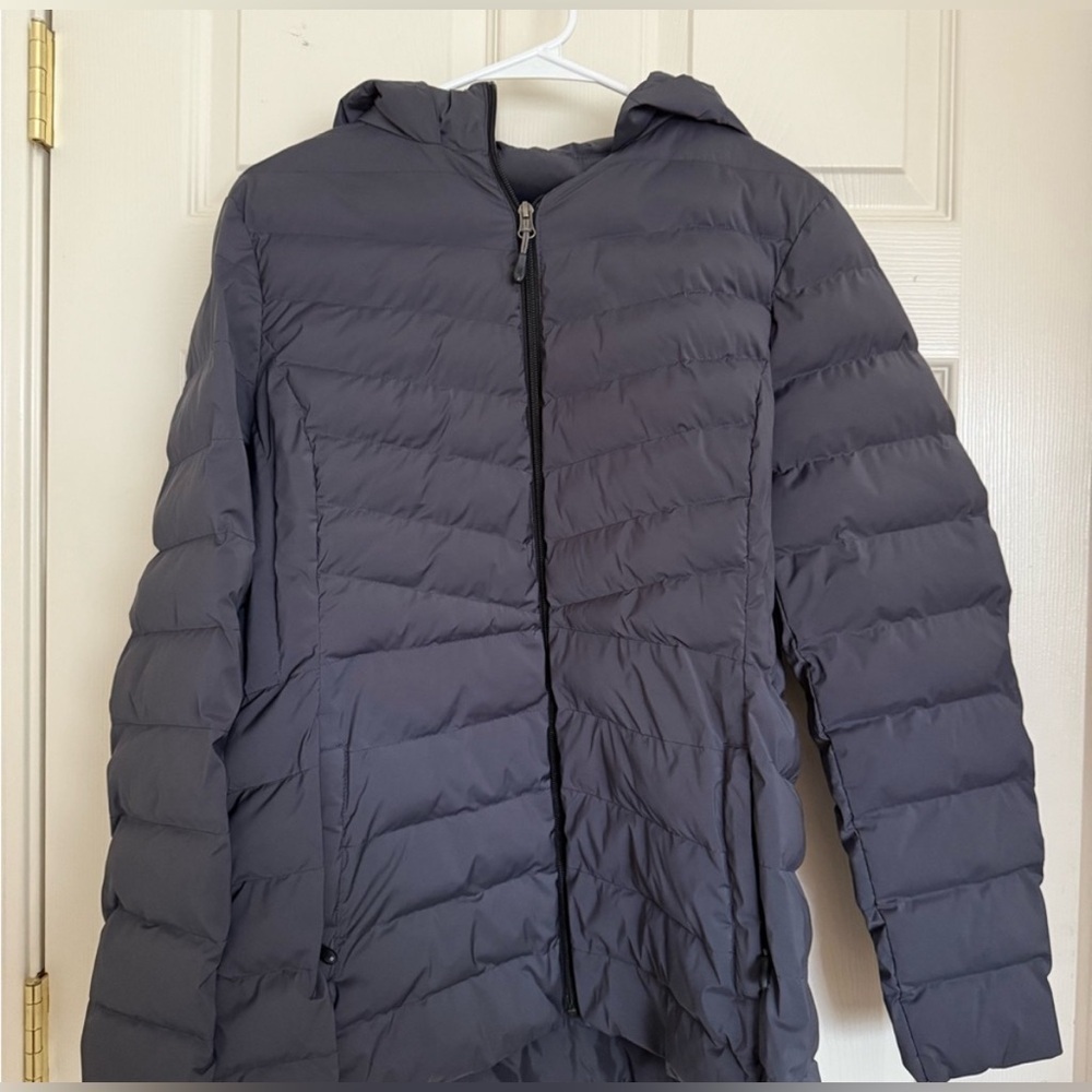 *30off3*‎ 
NWOT. 32 Degrees Women's Charcoal Puffer Coat/Jacket - Picture 2 of 4